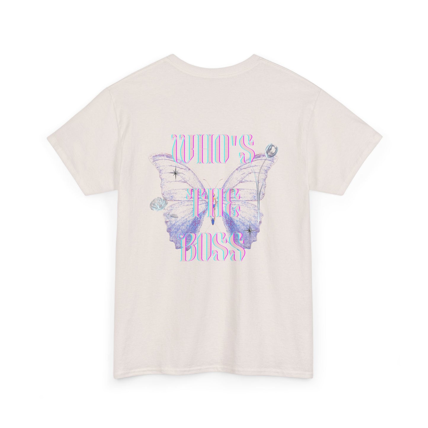 Mom's the boss Unisex Heavy Cotton T-shirt, Funny Mother's Day Gift, Mom Shirt, Mom Boss Shirt, Mom Birthday Gift, Mom Fashion, Mom Apparel
