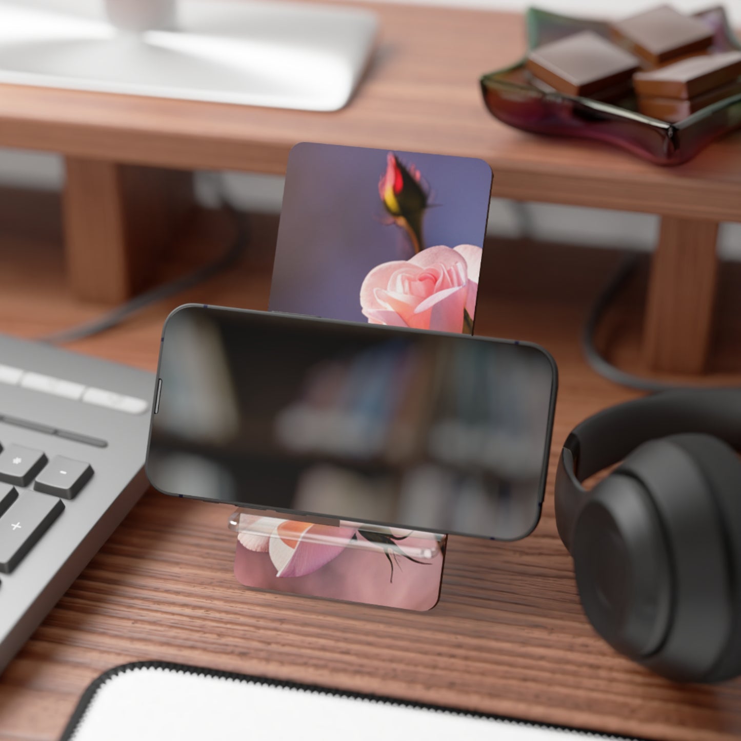 Pink Roses Mobile Display Stand for Smartphones