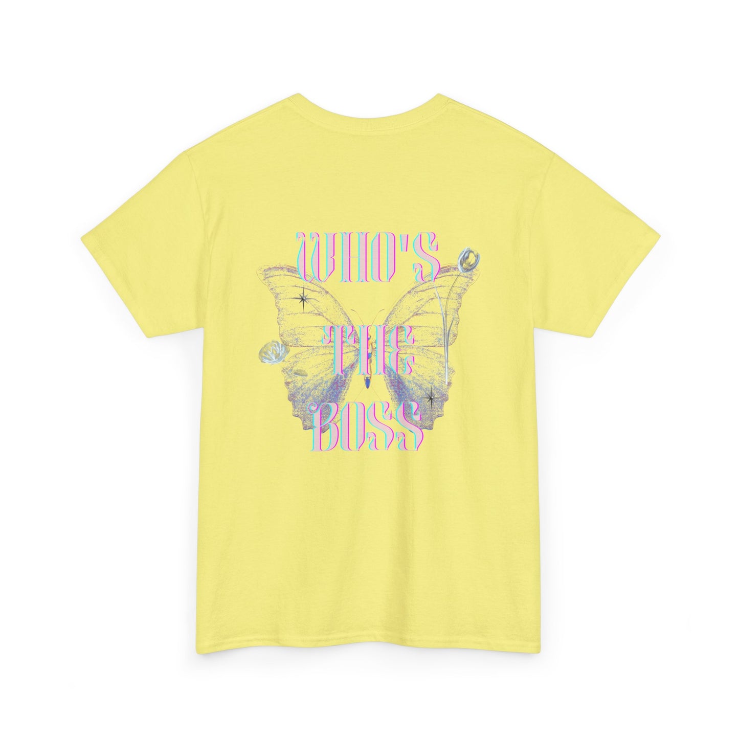 Mom's the boss Unisex Heavy Cotton T-shirt, Funny Mother's Day Gift, Mom Shirt, Mom Boss Shirt, Mom Birthday Gift, Mom Fashion, Mom Apparel