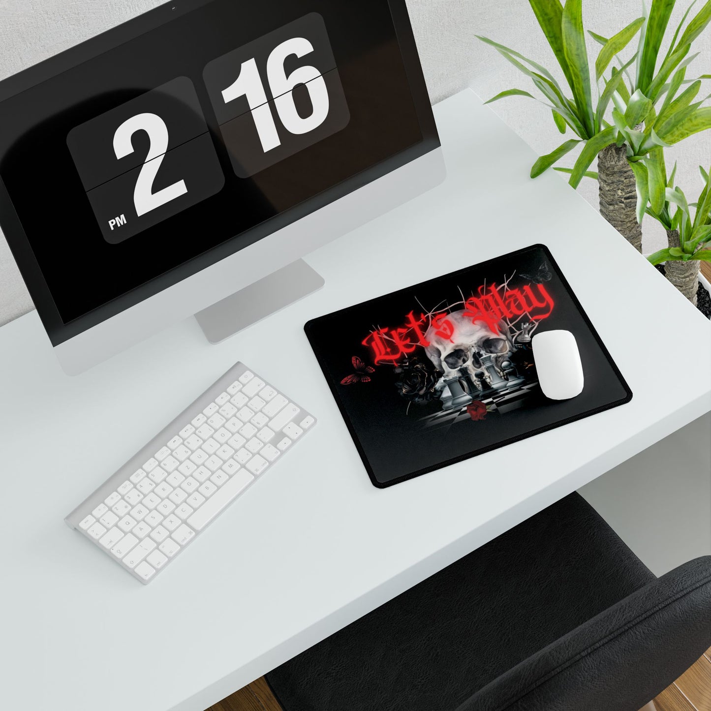 Skull Chess Desk Mat, Spooky Non-Slip Base, Smooth Surface, 3 Sizes Available, Shakespeare, Gothic, Dark Hardcore Aesthetic Mouse Pad,