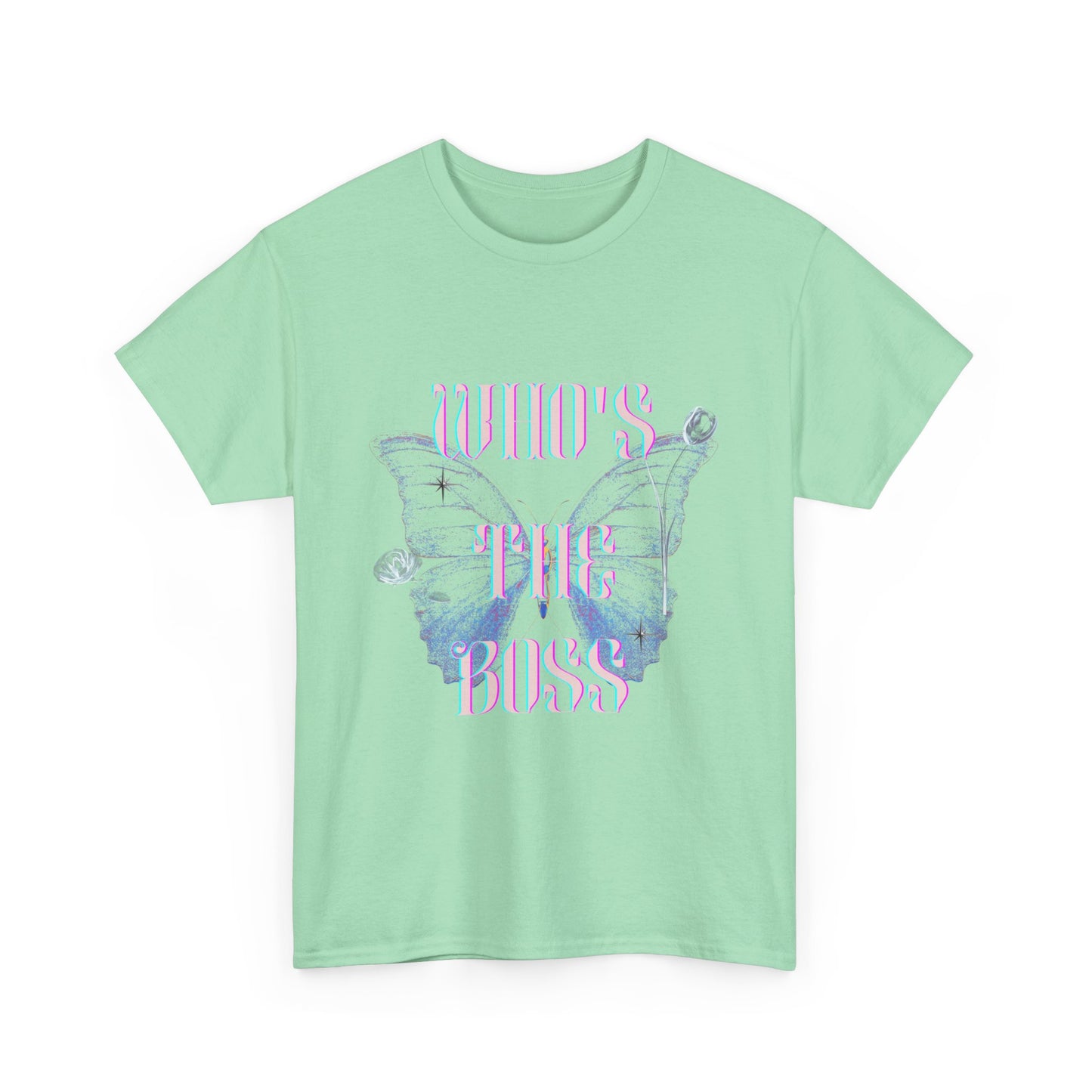 Mom's the boss Unisex Heavy Cotton T-shirt, Funny Mother's Day Gift, Mom Shirt, Mom Boss Shirt, Mom Birthday Gift, Mom Fashion, Mom Apparel
